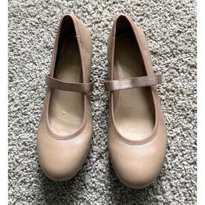 Vionic Women's Joseline Mary Jane Macaroon‎ Tan Leather Flats Size 8 Preppy